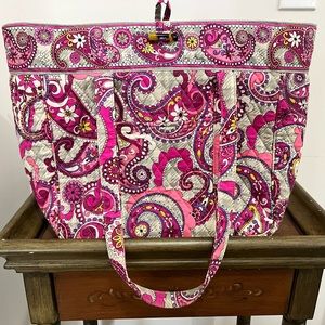 Vera Bradley large tote laptop bag